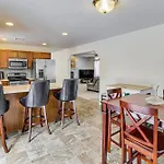 Family-Friendly Tobyhanna Home With Community Pool