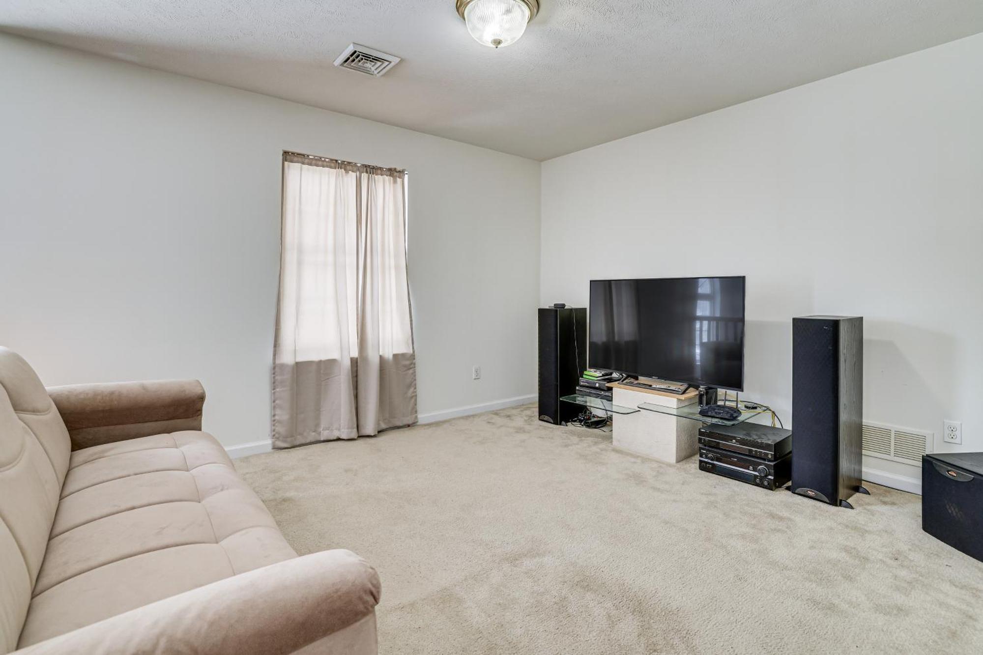 Holiday home Family-friendly With Community Pool *